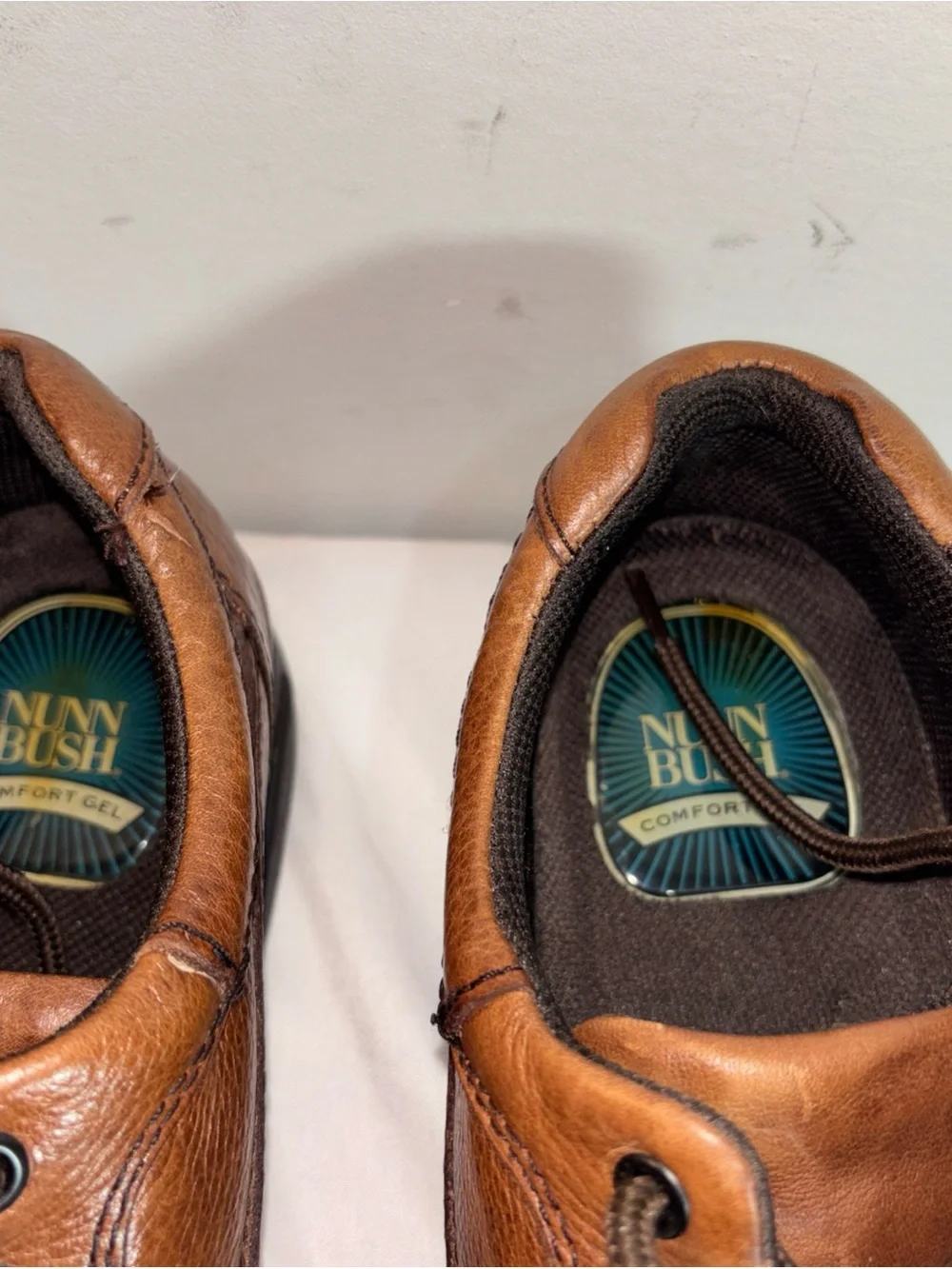 Nunn Bush Men's Brown Leather Casual Lace-Up Shoes. 7/10